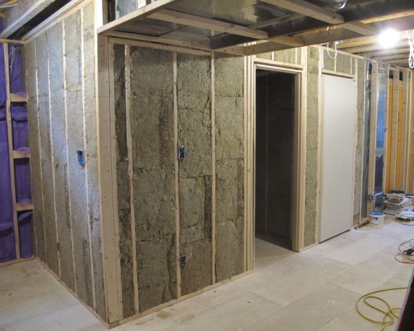 Interior insulation / soundproffing