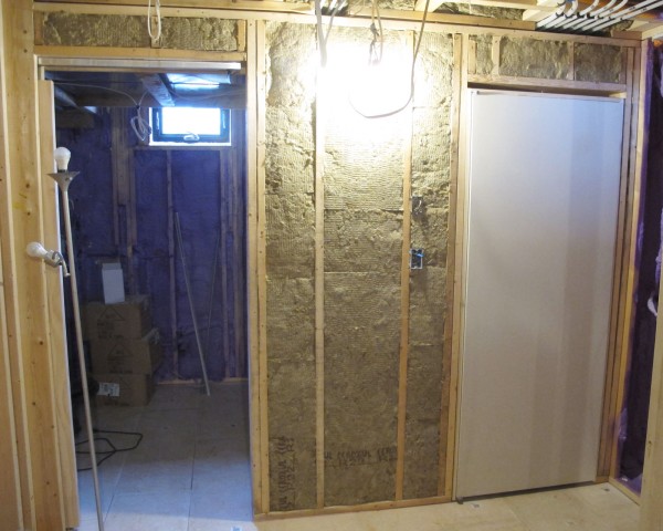 Interior insulation / soundproffing