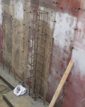 IForming foundation wall