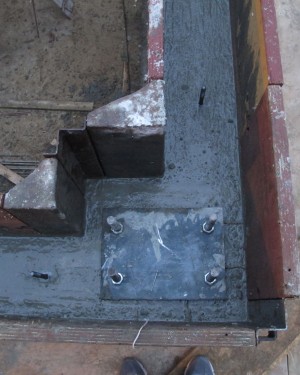 Forming foundation wall