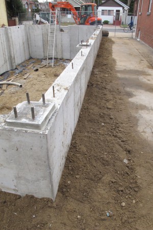 Foundation wall