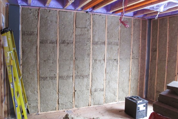 Roxul batt insulation