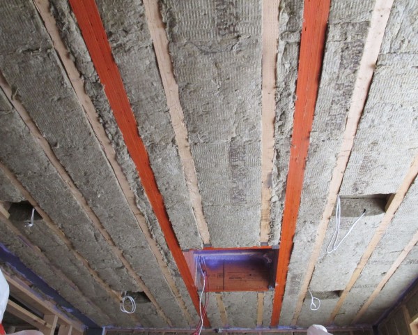 Roxul batt insulation